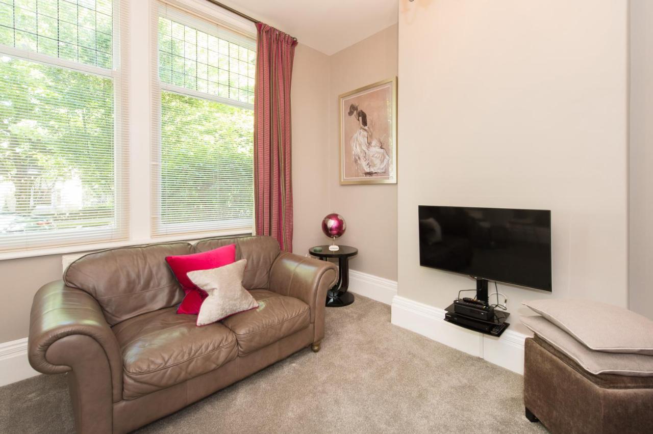 Albany House By Harrogate Serviced Apartments Exterior foto
